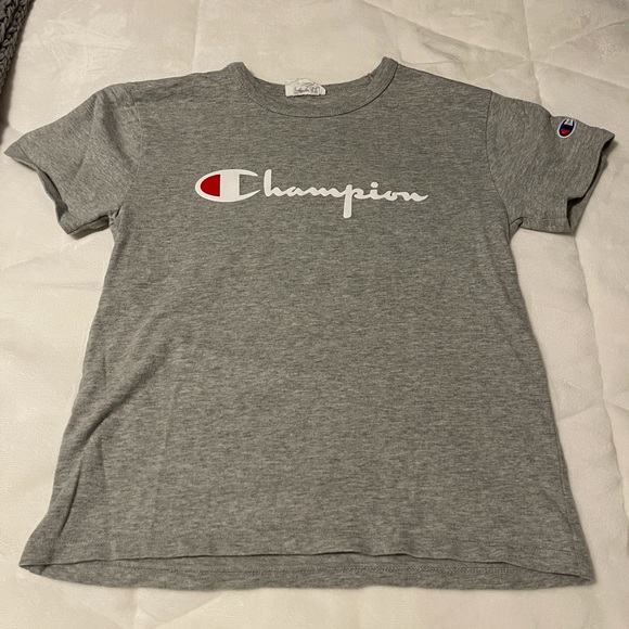 Champion Tops - Women’s champion shirt